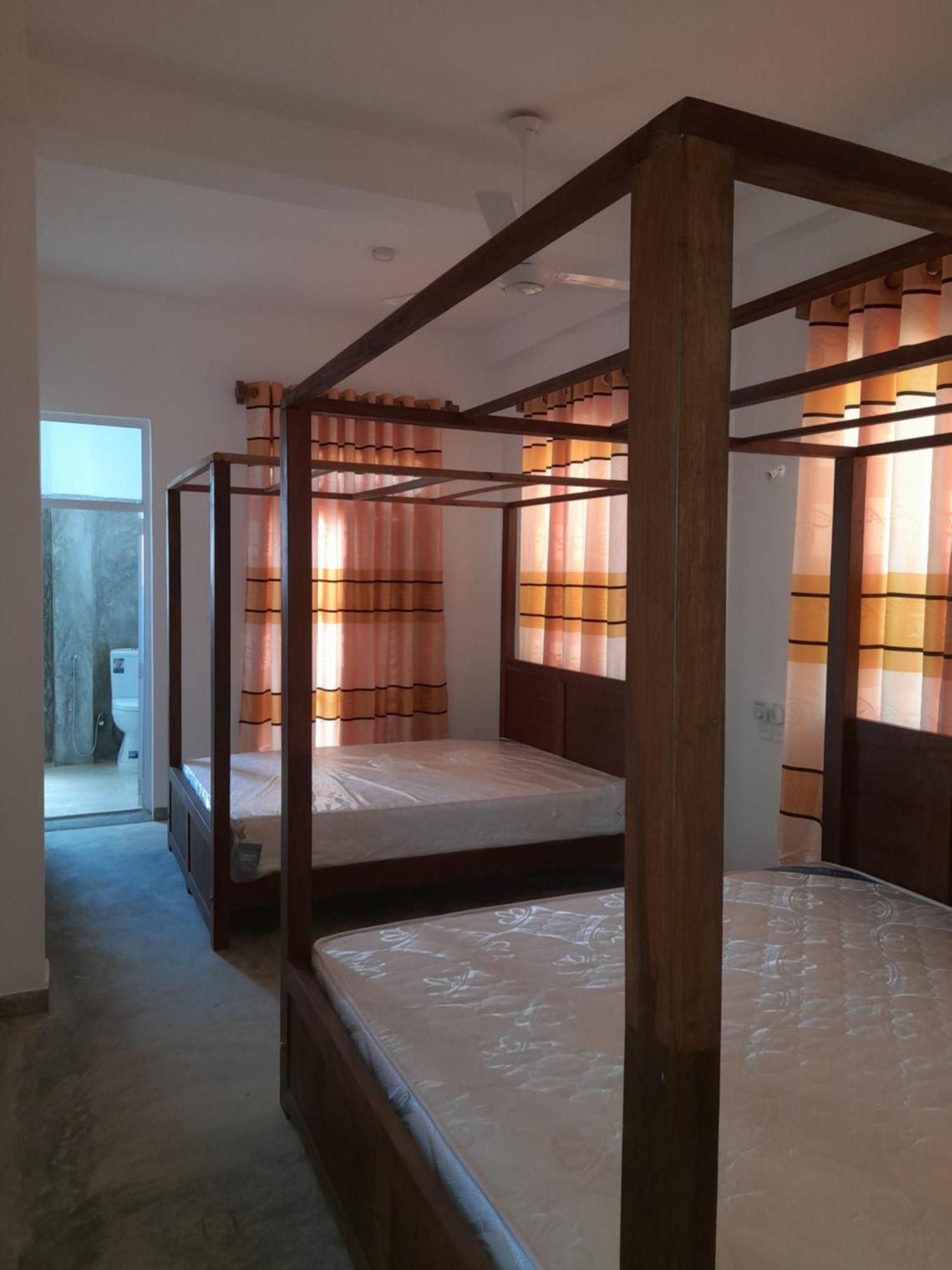 Апартаменты Hiriketiya Hasmal House Диквелла Номер фото